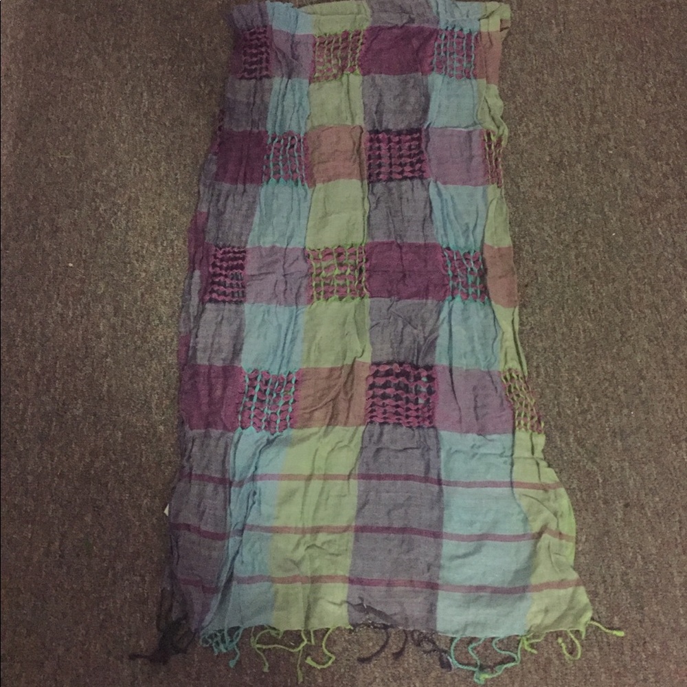 Multicolor Woven Scarf with Tassels